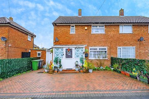 Aydon Road, Luton