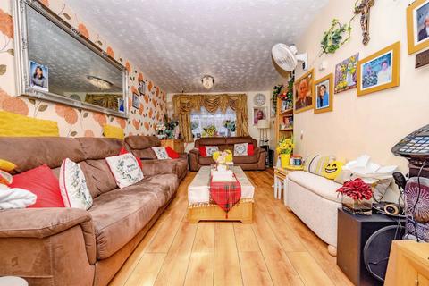 undefined, Aydon Road, Luton