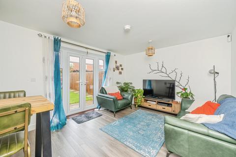 3 bedroom semi-detached house for sale, Gallimore Drive, LICHFIELD