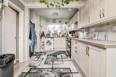 3 bedroom terraced house for sale, Oldacre Road, Oldbury
