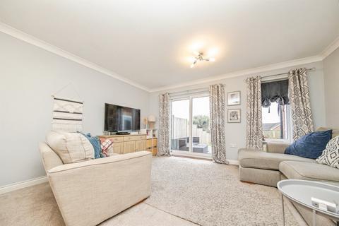 3 bedroom semi-detached house for sale, Gravel Hill Way, HARWICH