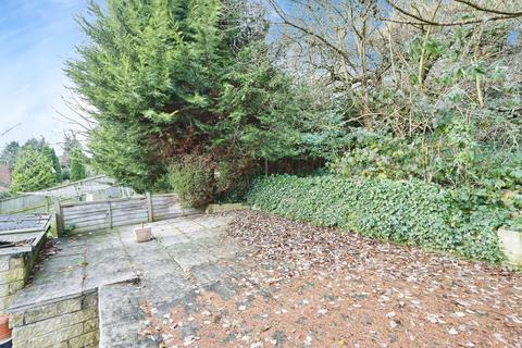 3 bedroom semi-detached house for sale, Abbeydale Gardens, Leeds