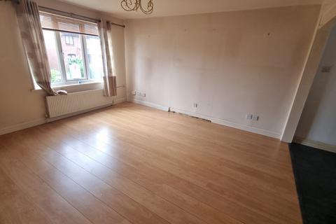 3 bedroom semi-detached house for sale, Abbeydale Gardens, Leeds