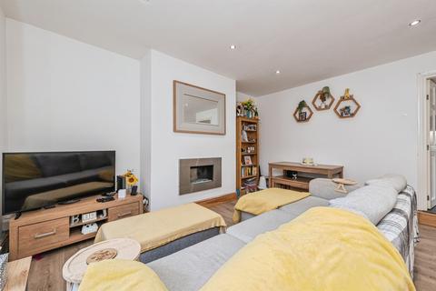 3 bedroom detached house for sale, Wakefield Road, Denby Dale, Huddersfield