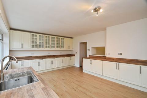 3 bedroom end of terrace house for sale, King Edwards Drive, Harrogate