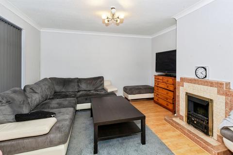 undefined, Blumfield Crescent, SLOUGH