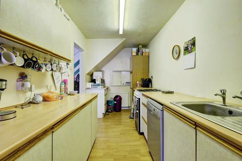 4 bedroom semi-detached house for sale, Spinney Hill Road, Northampton
