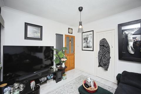 3 bedroom end of terrace house for sale, Highwood Avenue, Solihull