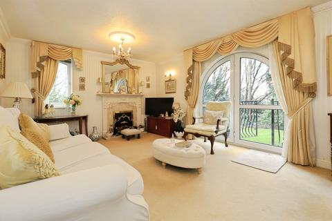 2 bedroom apartment for sale, Oldnall Road, KIDDERMINSTER