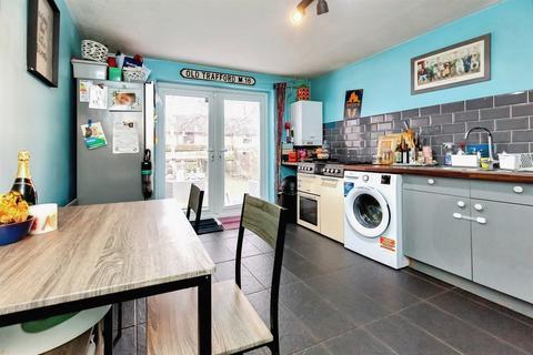 undefined, Lupin Close, Kettering