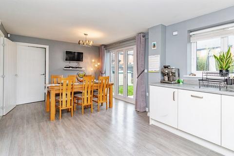 4 bedroom detached house for sale, Winnow Avenue, Stafford
