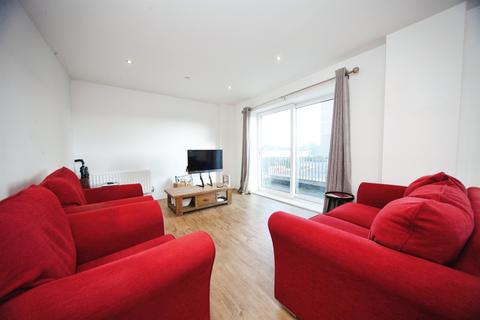 undefined, Stirling Drive, Luton