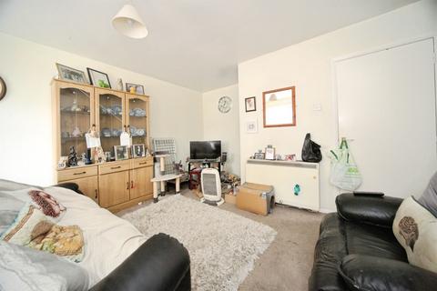 undefined, Elderberry Close, Luton