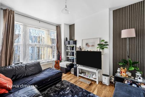 undefined, Heaton Road, Mitcham