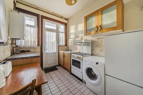 3 bedroom terraced house for sale, Woodside Road, London