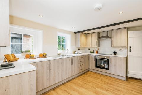 undefined, Livesey Street, Teston, Maidstone