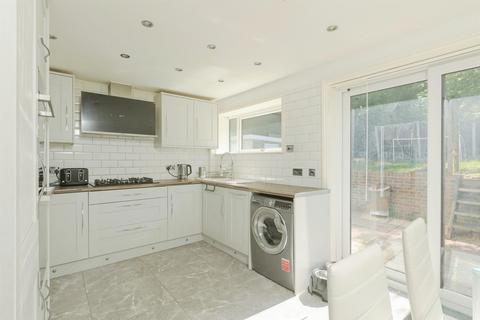 3 bedroom semi-detached bungalow for sale, Neal Road, West Kingsdown, Sevenoaks