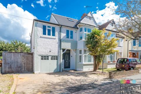 6 bedroom semi-detached house for sale, Bramber Road, London