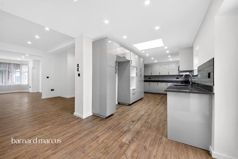 6 bedroom semi-detached house for sale, Bramber Road, London
