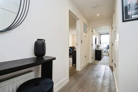 1 bedroom ground floor flat for sale, Lyons Crescent, Tonbridge