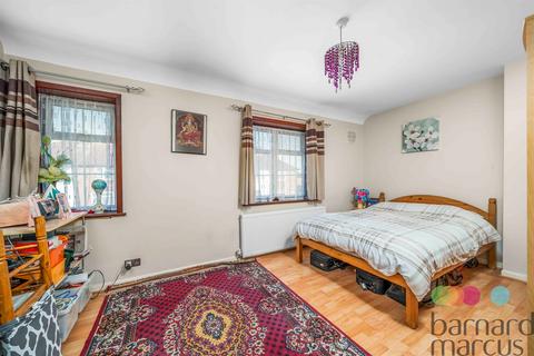 undefined, Grange Road, Edgware
