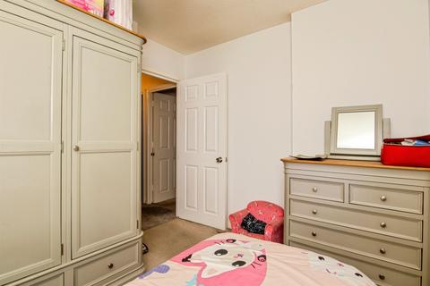 2 bedroom ground floor flat for sale, Shrubbery Avenue, Worcester