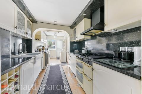 undefined, Seymour Avenue, Morden