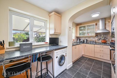 undefined, Broadlands Way, New Malden