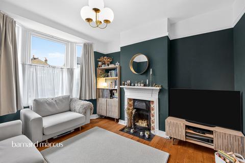 3 bedroom terraced house for sale, Beresford Road, New Malden