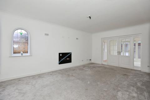 4 bedroom detached house for sale, Monarch Drive, Northwich