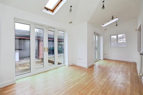 4 bedroom detached house for sale, Monarch Drive, Northwich