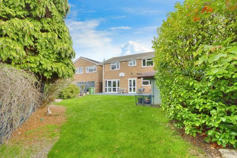 5 bedroom detached house for sale, Severn Road, Oadby, Leicester