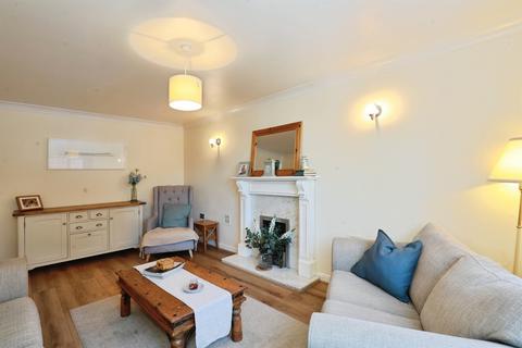 4 bedroom detached house for sale, King Edward Close, Northwich