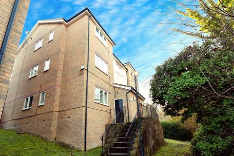 Lingfield Close, High Wycombe