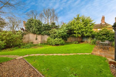 3 bedroom character property for sale, The Street, Happisburgh, Norwich