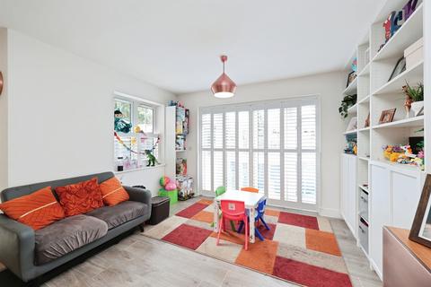 5 bedroom detached house for sale, Kingswood Park, HIGH WYCOMBE