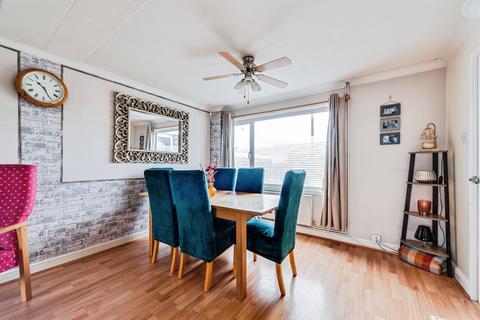 3 bedroom semi-detached house for sale, Williamson Way, Oxford