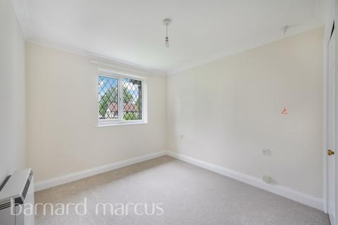 2 bedroom flat for sale, Monks Walk, Reigate