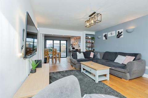 5 bedroom detached house for sale, Northfields, Syston, Leicester