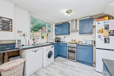 3 bedroom terraced house for sale, Travellers Close, Burntwood