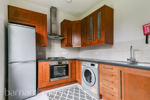 2 bedroom flat for sale, Mayfield Road, South Croydon