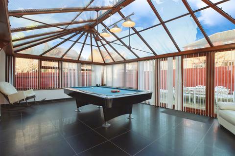4 bedroom detached house for sale, Dempsey Drive, Rothwell, Kettering