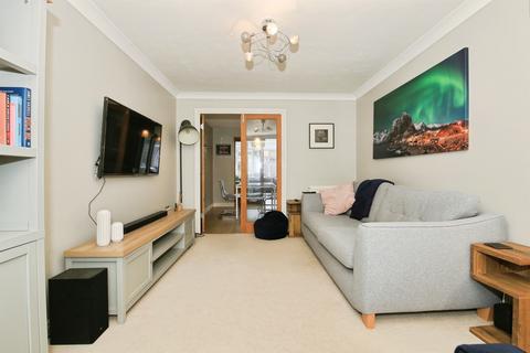 undefined, Houghton Avenue, PETERBOROUGH