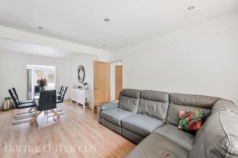 4 bedroom semi-detached house for sale, Cromwell Road, Caterham