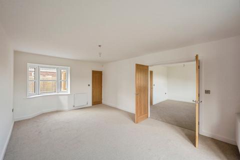 2 bedroom detached bungalow for sale, Brigg Road, Broughton, Brigg