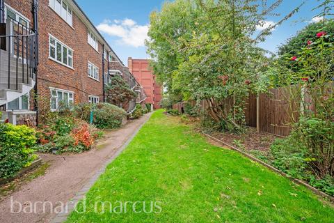 2 bedroom flat for sale, Wimbledon Park Road, London