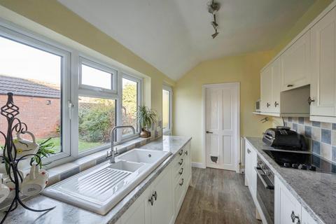 2 bedroom semi-detached bungalow for sale, West Street, Winterton, Scunthorpe