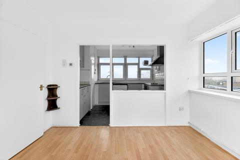 2 bedroom flat for sale, Swanton Gardens, London