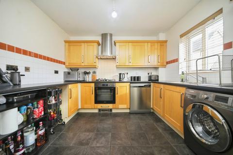 4 bedroom detached house for sale, Redwing Drive, Stowmarket