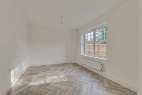 5 bedroom detached house for sale, Orchard Close, Ketton, Stamford